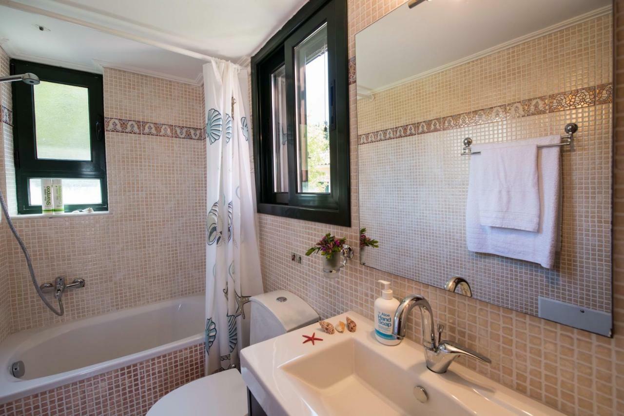 Aloe Villa Apolpaina Екстериор снимка